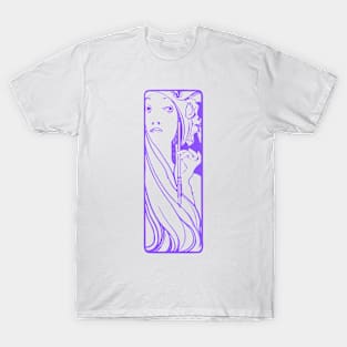 Alphonse Mucha "the muse of art" (violet) T-Shirt